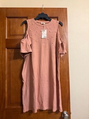 Cold-Shoulder Pearl Accent Dress in Dusty Rose brand new size large